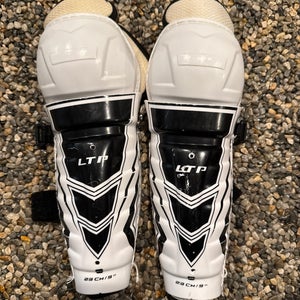 Youth CCM LTP 9" Shin Pads (Used)