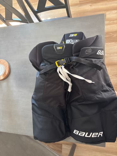 Men's Senior XL Bauer Supreme 3S Pro Hockey Pants Pro Stock (Used)