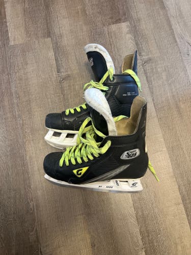 Graf Supra 625 Hockey Skates 10 (Used)