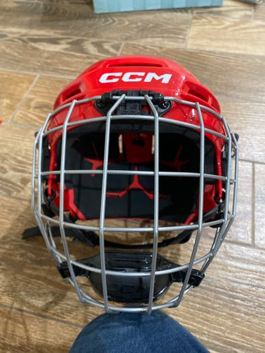 Youth CCM Helmet (Used)