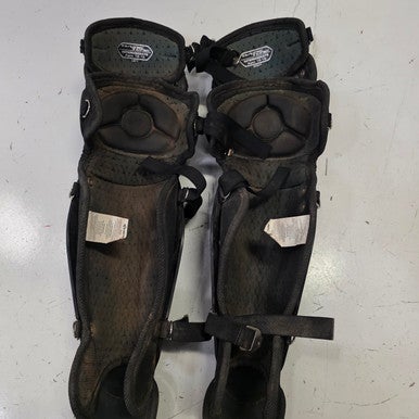 Used Easton GAMETIME Catchers Leg Guards Black Intermed 11860-S000297320