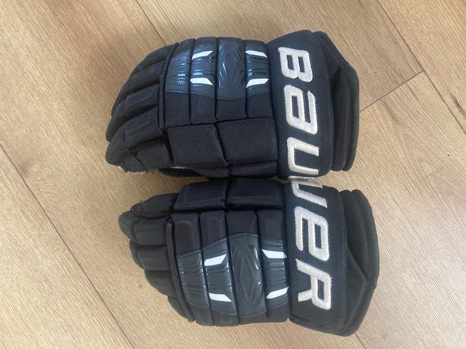 Bauer Pro Series Gloves 13" (Used)