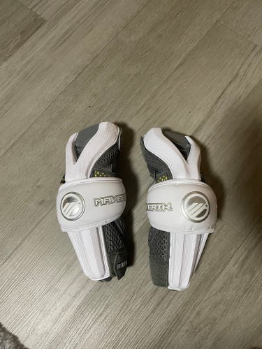 Maverik Rome Arm Pads - Large Adult (Retail: $129)
