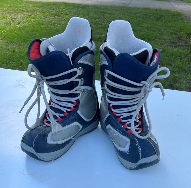 Size M 7.0 (W 8.0) Burton Snowboard Boots (Used)