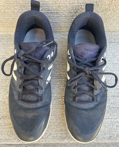 Black Men's Size M 9.0 (W 10.0) Adult New Balance Low Top Molded Cleats (Used)