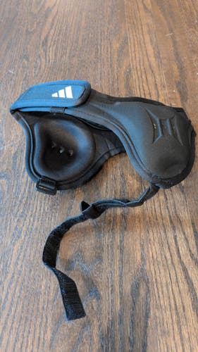 Headgear Adidas