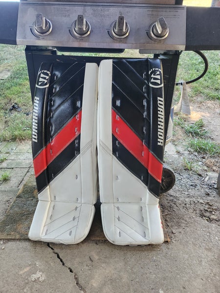Int. 32" +1" Warrior Ritual G4 Goalie Leg Pads