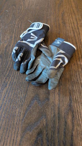 XS Easton Gametime Batting Gloves (Used)