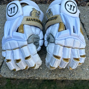 Warrior Burn XP Lacrosse Gloves Large (Used)
