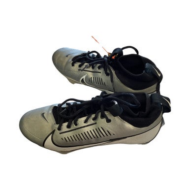 Used Nike Adult FB Cleats Grey Senior 8 11859-S000025053