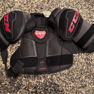 Small / Medium Junior CCM RBZ Shoulder Pads (Used)