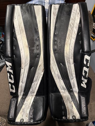 34" CCM Goalie Leg Pads (Used)