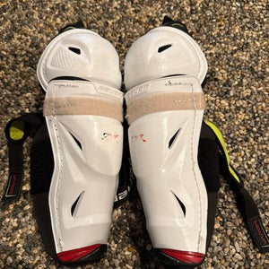 Junior Bauer Vapor 2x 11" Shin Pads (Used)