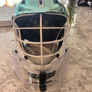 Cascade XRS Pro Helmet ( Barely Used)