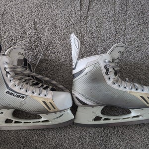 White Bauer Supreme One.6 Hockey Skates 9.5 (Used)