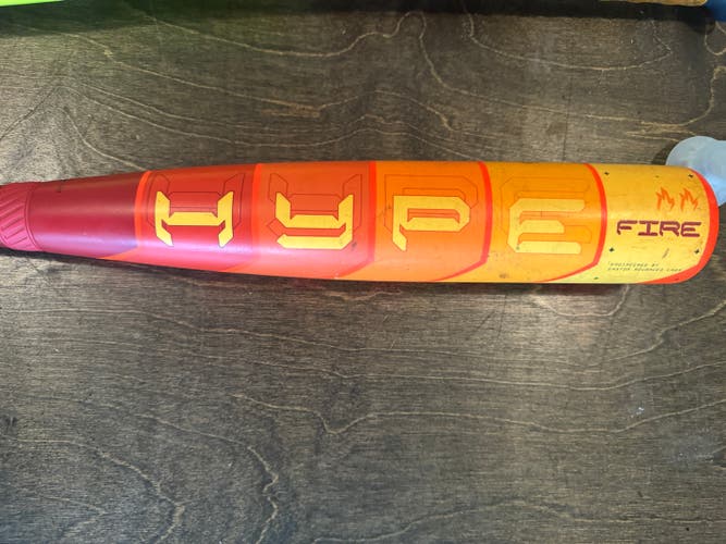 2025 Easton Hype Fire Composite USSSA Certified Bat (-8) 22 oz 30" (Used)
