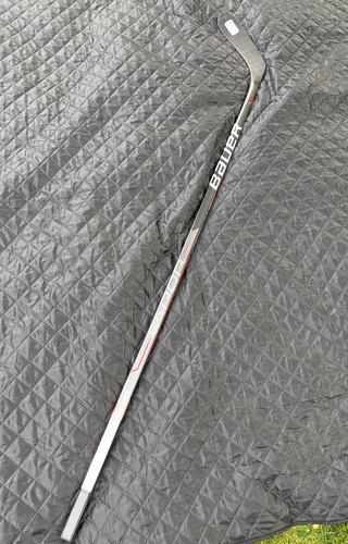 Senior Bauer Vapor Team Left Hand Hockey Stick P28 (New)