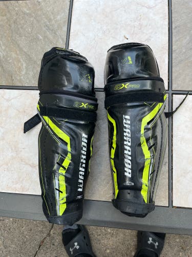 Junior Warrior Alpha QX Pro 13" Shin Pads (Used)