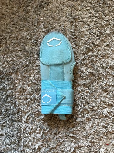 Blue Senior EvoShield Sliding Mitt (Used)