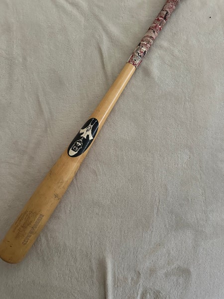 Birdman Wood Bat (-8)  22 oz 30" (Used)
