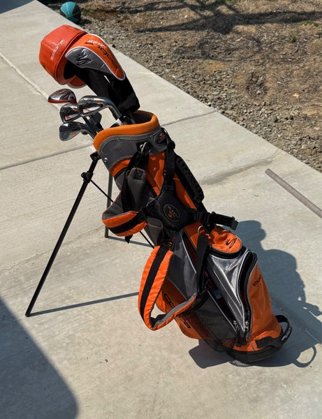 Cobra Junior Golf Clubs/Bag