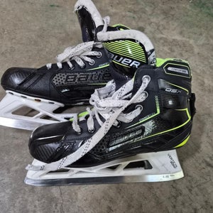 Bauer GSX Hockey Goalie Skates Size 5.5 (Used)