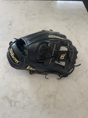 Wilson A2000 RH Infield Baseball Glove 11.25" (Used)