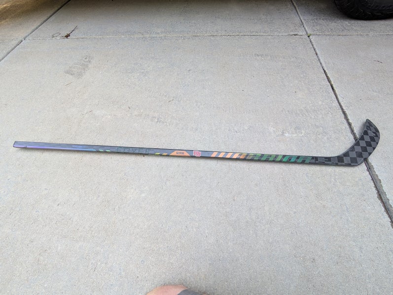 Senior Warrior Covert QR6 pro Right Handed Hockey Stick W28 Pro Stock (Used)