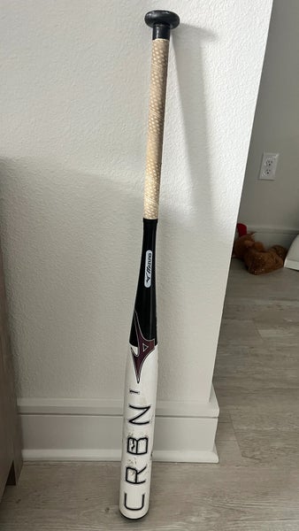2024 Mizuno CRBN Pro Composite Bat (-10) 23 oz 33"