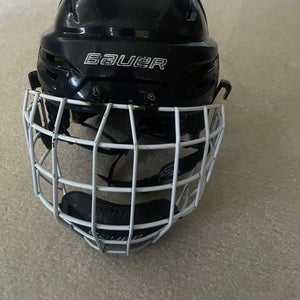 Small Navy Bauer Re-Akt 95 Helmet (Used)