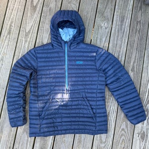 STIO men’s Large down pullover