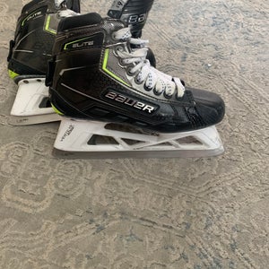 Bauer Elite Hockey Goalie Skates Size 6.5 (Used)