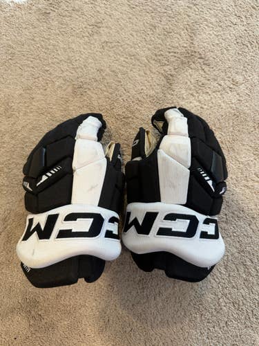 CCM Gloves 14" Lars Eller Pro Stock (Used)