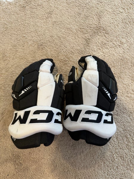 CCM Gloves 14" Lars Eller Pro Stock (Used)