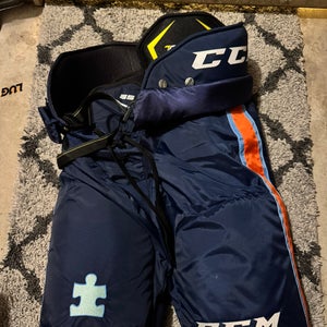 Islanders Hockey Club USPHL Men's Senior Medium CCM Tacks Hockey Pants Pro Stock (New)