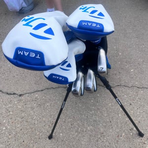 Junior 2023 TaylorMade Right Handed Clubs (Full Set) Junior 8 Pieces (Used)