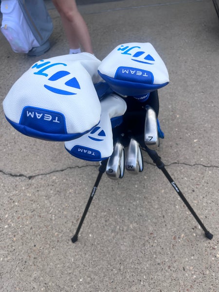 Junior 2023 TaylorMade Right Handed Clubs (Full Set) Junior 8 Pieces (Used)