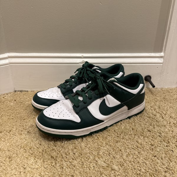 Green Unisex Size M 10.5 (W 11.5) Adult Nike Dunk Low Shoes (Used)