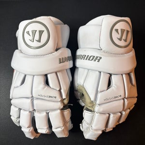 Warrior Burn Lacrosse Gloves Medium (Used)