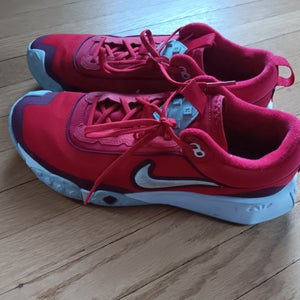 Red Men's Size M 11.5 (W 12.5) Nike Low Top Turf Cleats (Used)