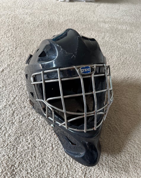 Senior Medium Itech Goalie Mask (Used)