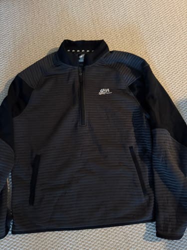 Gray USA Hockey Men's Medium 1/4 Zip (Used)