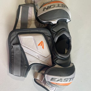 Medium Senior Easton M3 Shoulder Pads (Used)