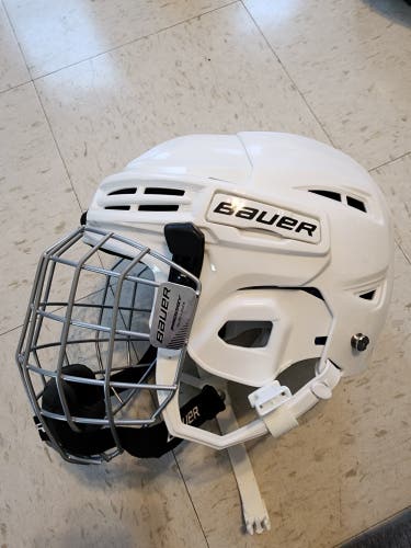Youth Bauer Prodigy Helmet (Used)