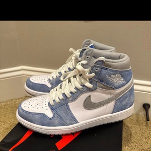 Men's Size M 7.5 (W 8.5) Jordan Shoes (Used)