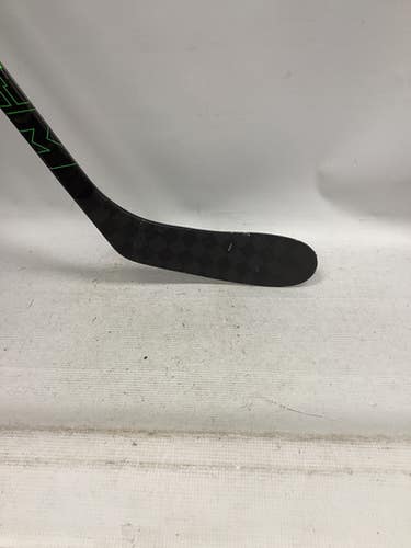 Used CCM JETSPEED Youth One Piece Left Grip 20 Flex 11851-S000037309