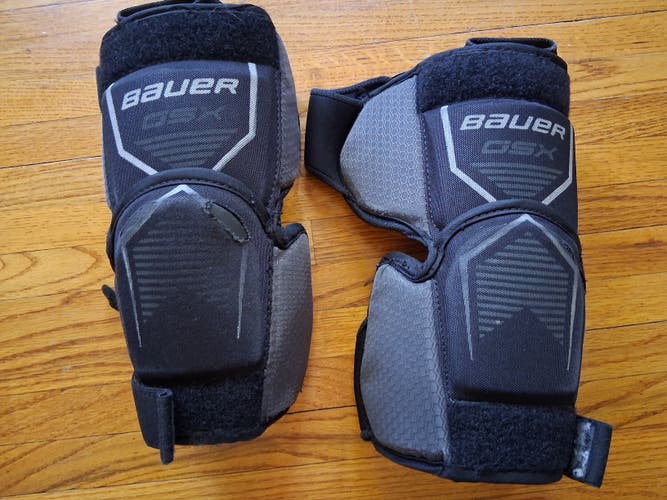 Bauer GSX Junior hockey goalie knee pads(Used)
