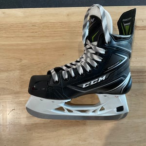 CCM RibCor 76K Hockey Skates Size 3 (New)