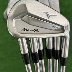 Mizuno Pro 223 Forged Iron Set 5-P / NS Pro 95 Regular +1