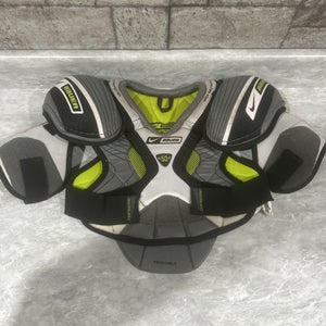 Medium Junior Nike Shoulder Pads (Used)
